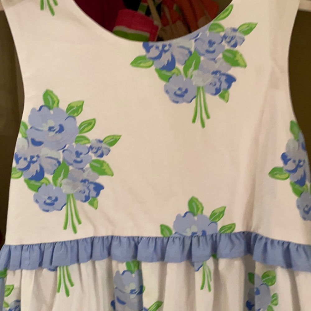 Kelly’s kids dress size 8-10